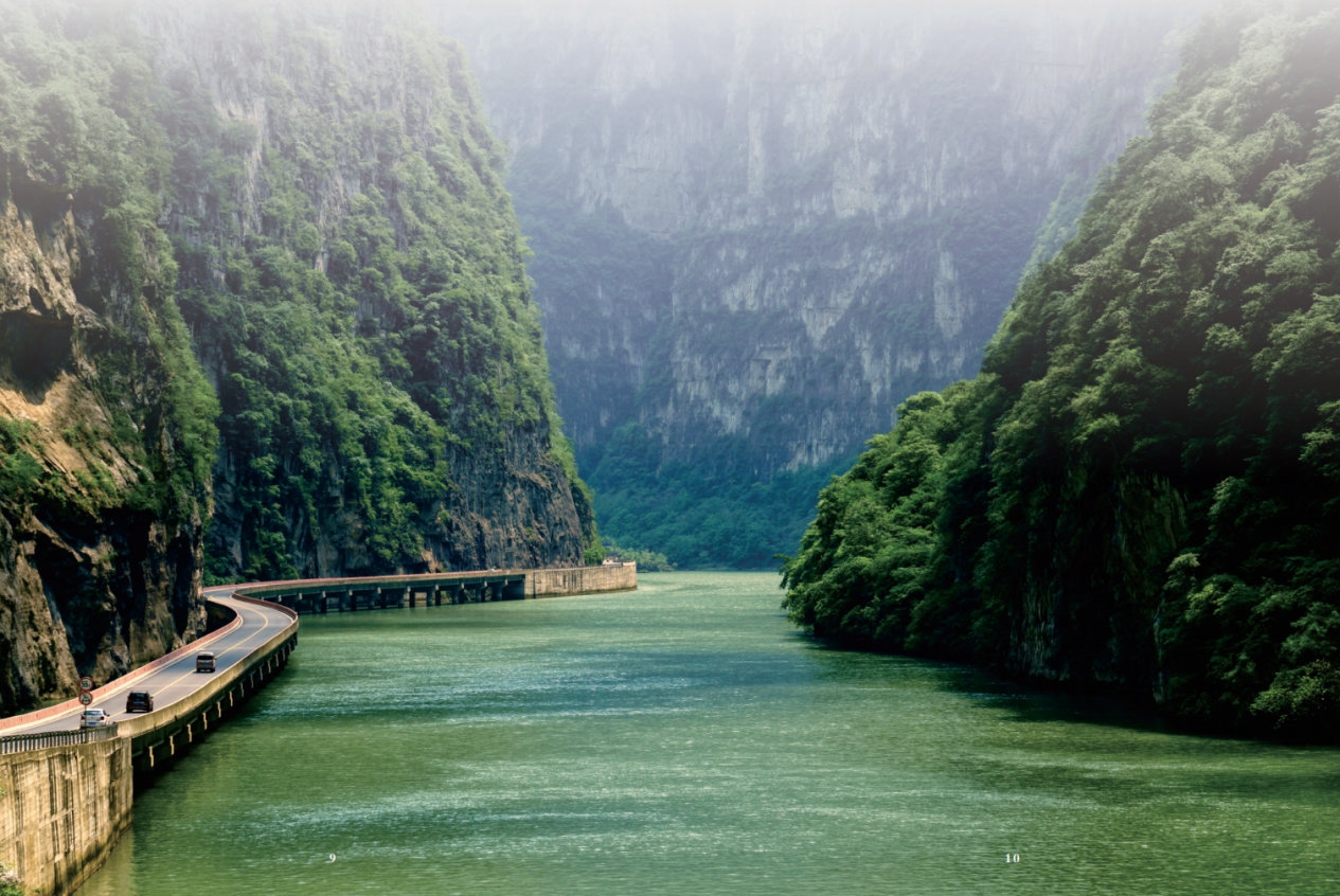 五一游川③德阳好看玫瑰园花开正盛三星堆古蜀神奇