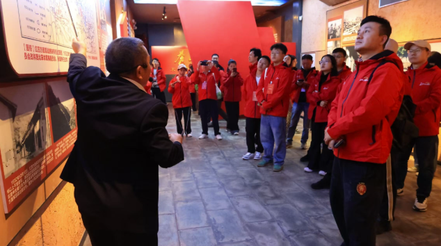 QQ20251022-095841 QQ20251022-095841